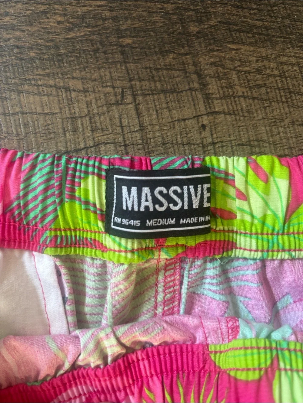 Massive Apparel Pink Tropical Flamingo Men's Elastic Waist Shorts Size Medium